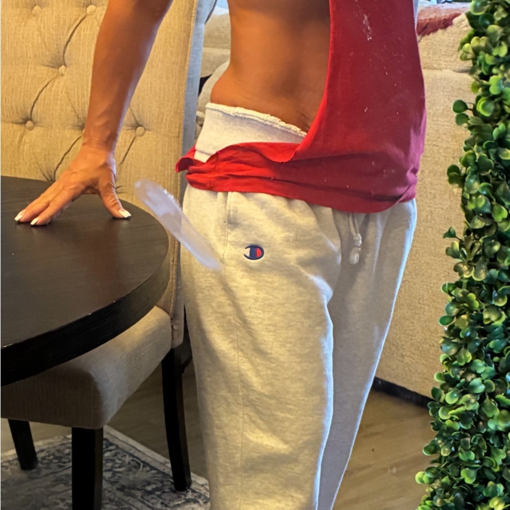Red Open-Side Tank Top - Picture 3 of 7